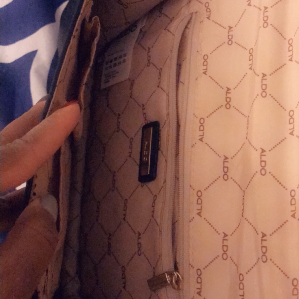 Hand bag - Picture 5 of 8